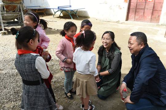 点燃心灯，照亮梦想 ——楷林心灯第四站 走进平顶山鲁山县仓头二小和土门二小
