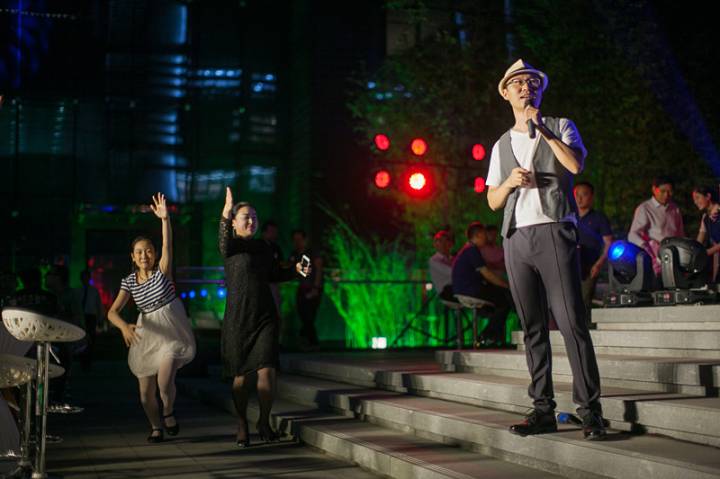 时光酿造的真实美感——楷林黑胶唱片庭院音乐分享会圆满举行
