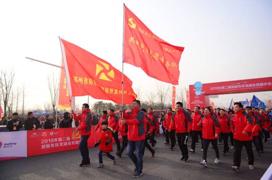 一路楷歌，走进新时代