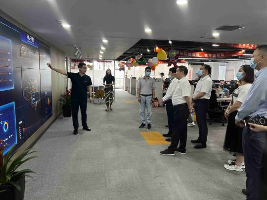 南阳市考察团赴郑考察 深入调研优质楷林平台企业