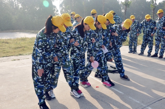 楷林物业员工拓展训练活动圆满举行