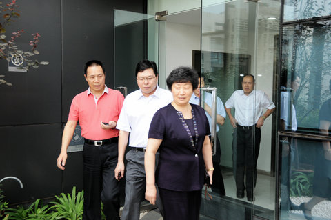 中原出版传媒集团领导莅临楷林置业调研