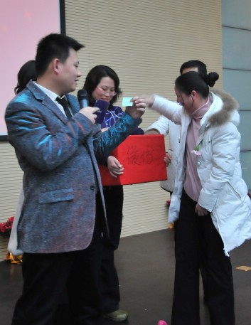 楷林置业2010年新春联欢会欢乐开场