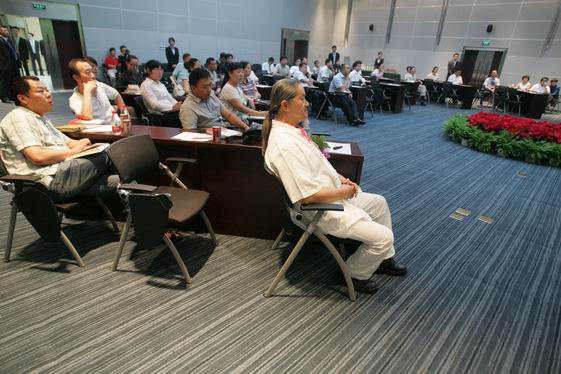 促进沟通交流 共同学习提升————楷林?中欧名家讲堂系列之徐匡迪教授“转变发展方式 建设低碳社会